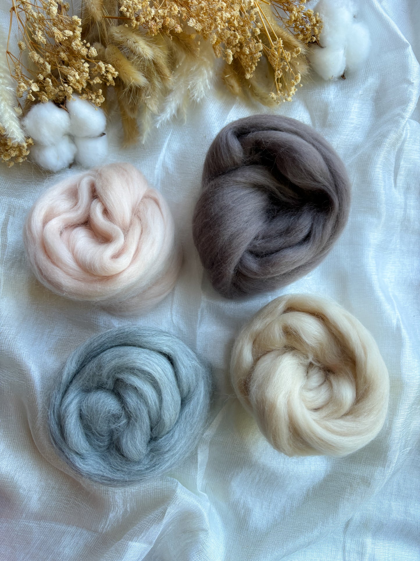 Wool Roving Bundle 21